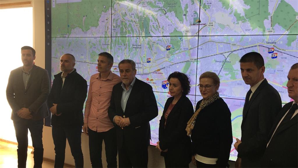 Operativno komunikacijski odjel i ophodarska služba